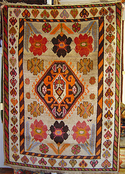 Anatolia Tribal Rugs and Weavings: Persian Gabbeh  